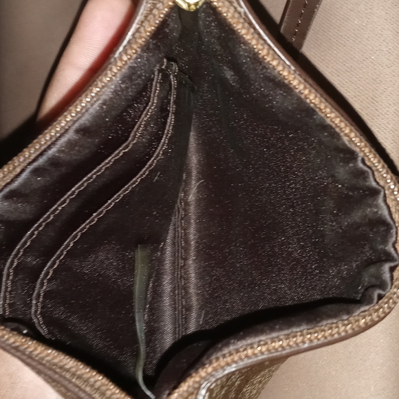 Coach wristlet - Picture 5 of 6